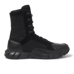 Oakley SI Light Patrol Boots.